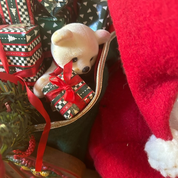 Vintage animatronic Christmas decor Santa in his sleigh - Picture 6 of 7